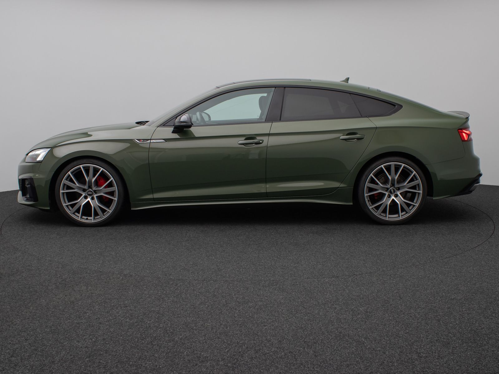 Fahrzeugabbildung Audi A5 Sportback 40TDI edition one SLine Matrix Pano
