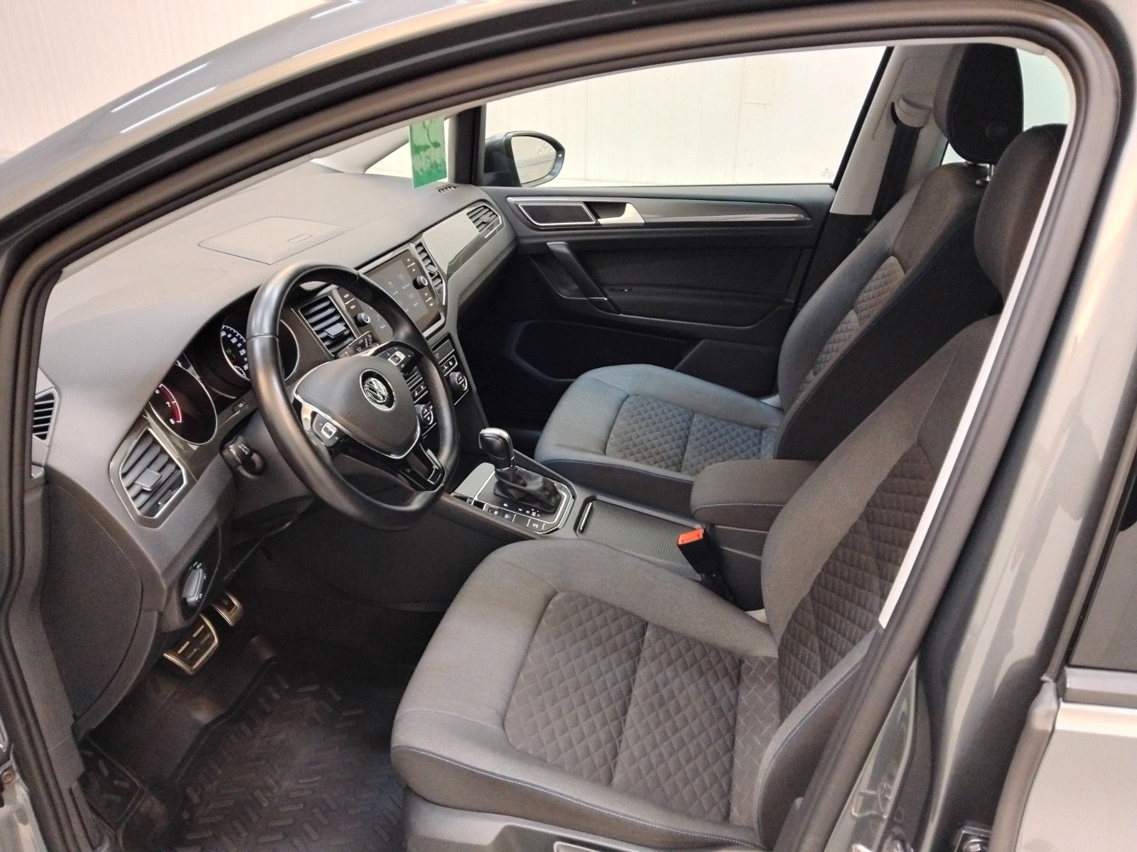Vw Golf Sportsvan (06/2026, Benzin)