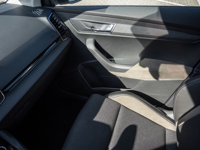 Karoq 1.5 TSI Selection PDC NAVI AHK ACC LED
