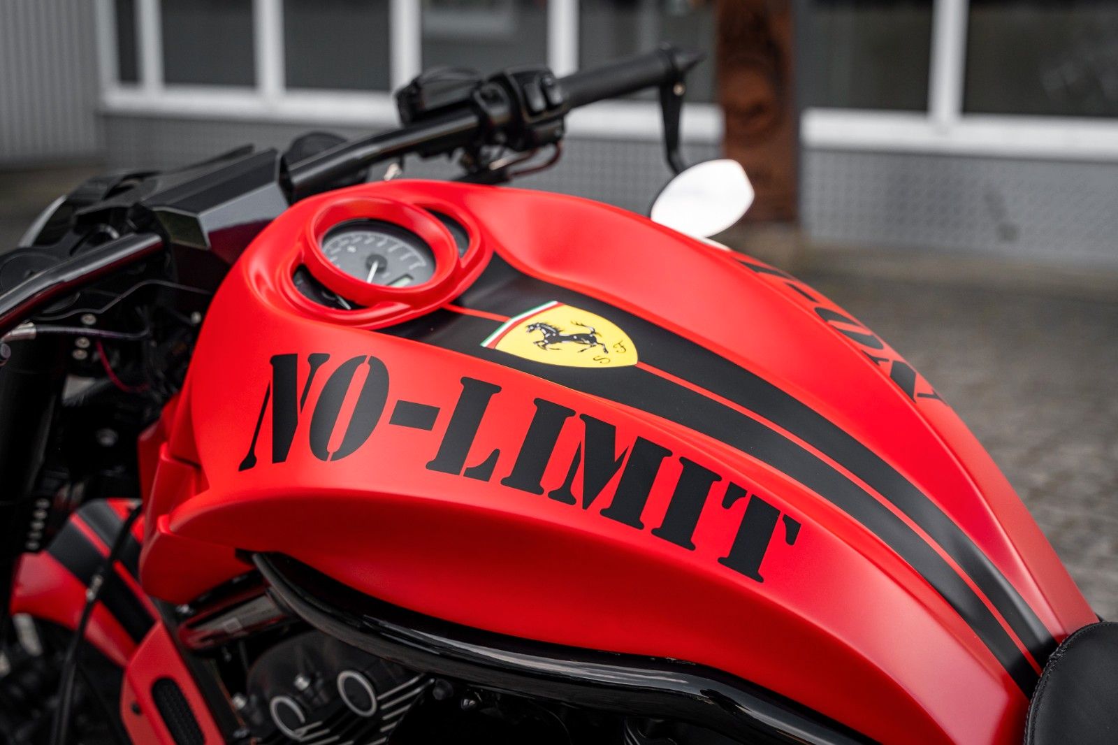 Fahrzeugabbildung Harley-Davidson VRSCDX Night Rod Special - NLC 300er UMBAU -