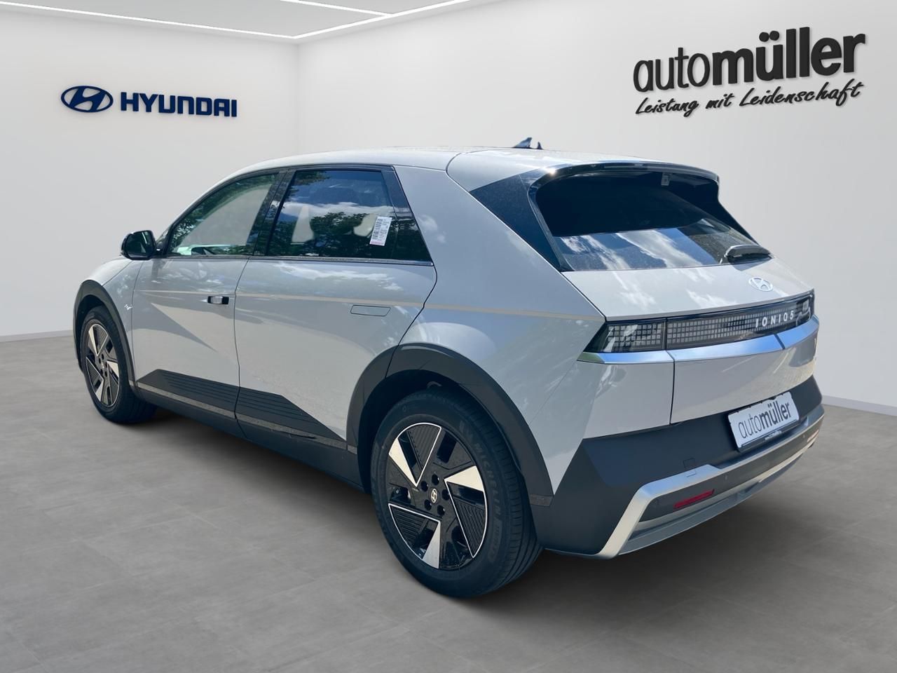 Fahrzeugabbildung Hyundai IONIQ 5 UNIQ AUT SpurH