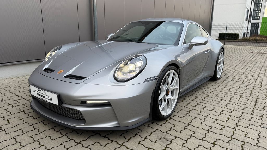 Image of Porsche 992
