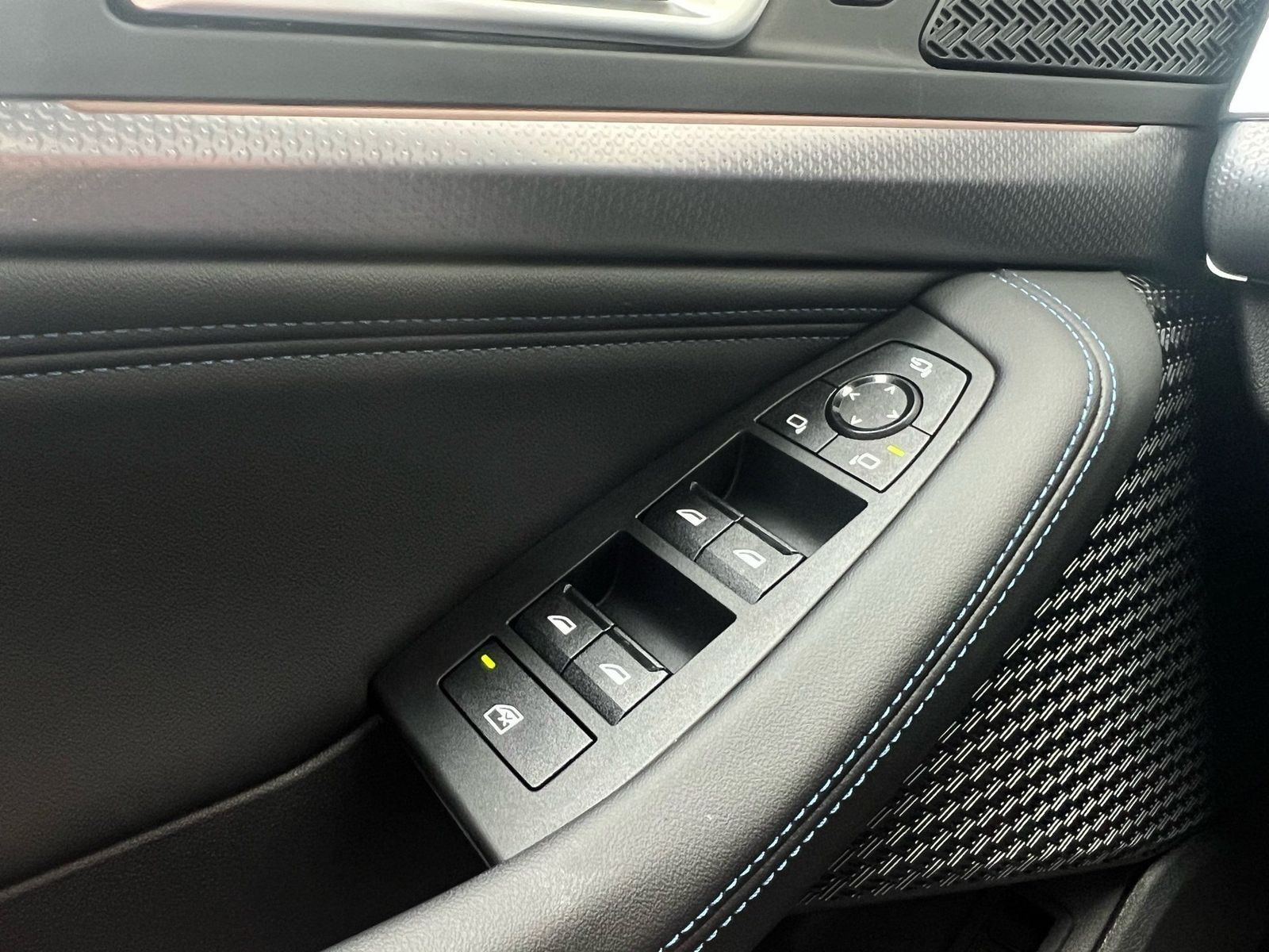 BMW 218 Active Tourer - Bild 16