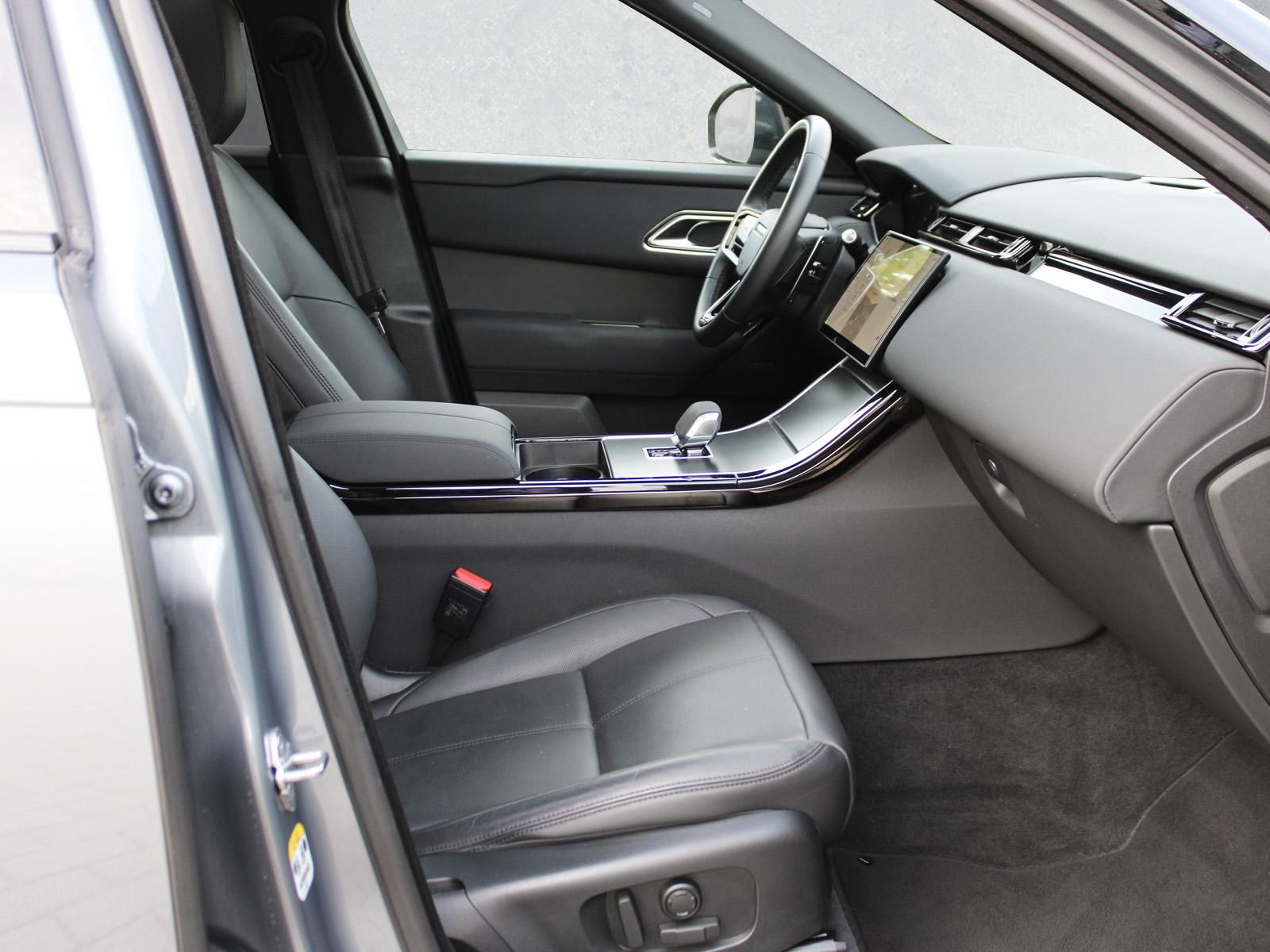Fahrzeugabbildung Land Rover Range Rover Velar D300 Dynamic SE