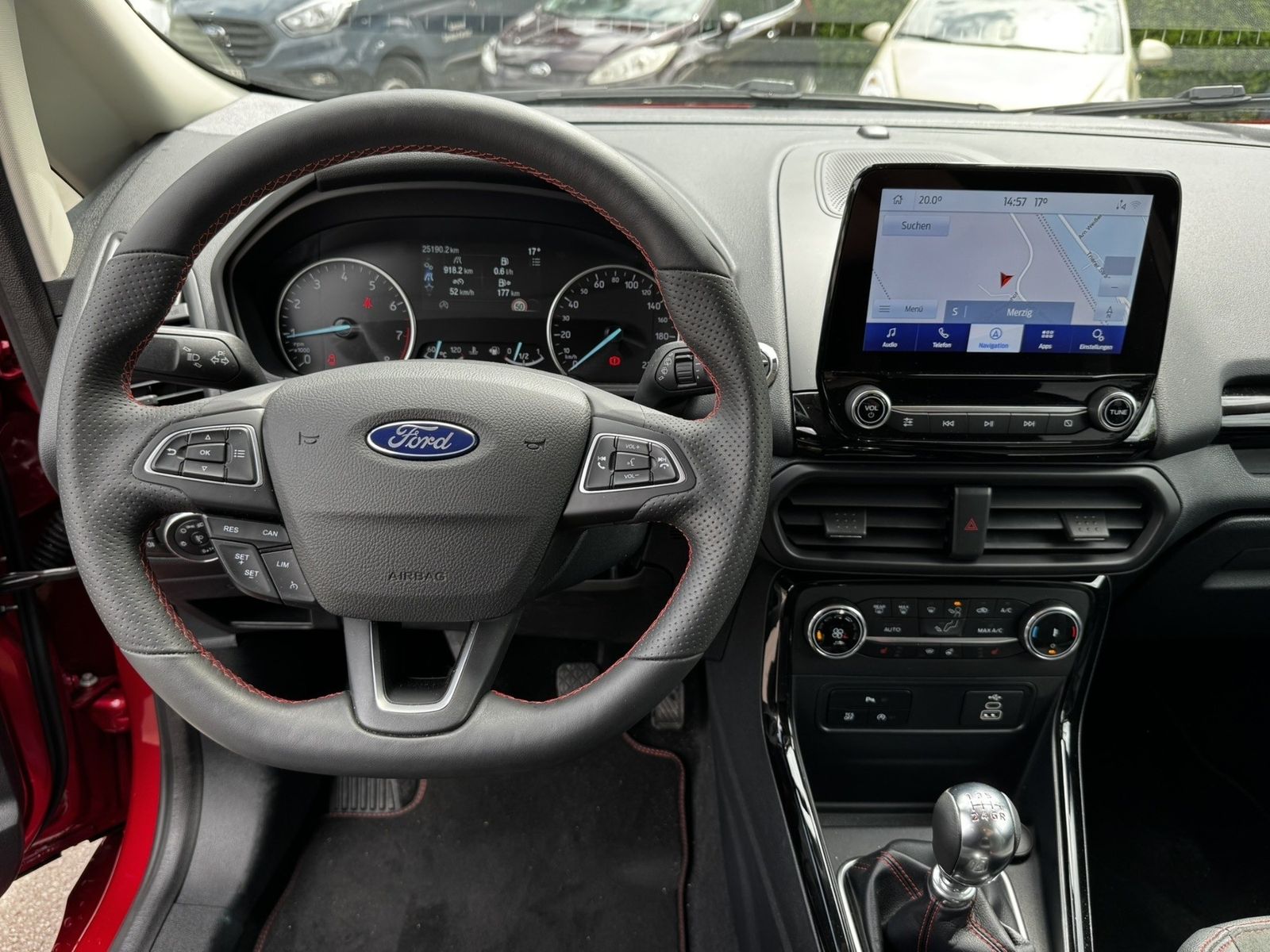 Fahrzeugabbildung Ford EcoSport ST-Line, Technik+WinterFahrassi.Paket