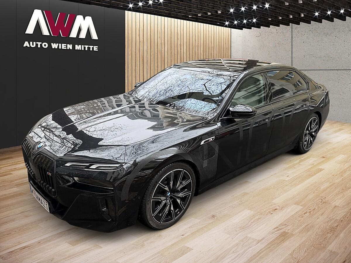 BMW M760e xDrive Limousine 18,7 kWh Aut.