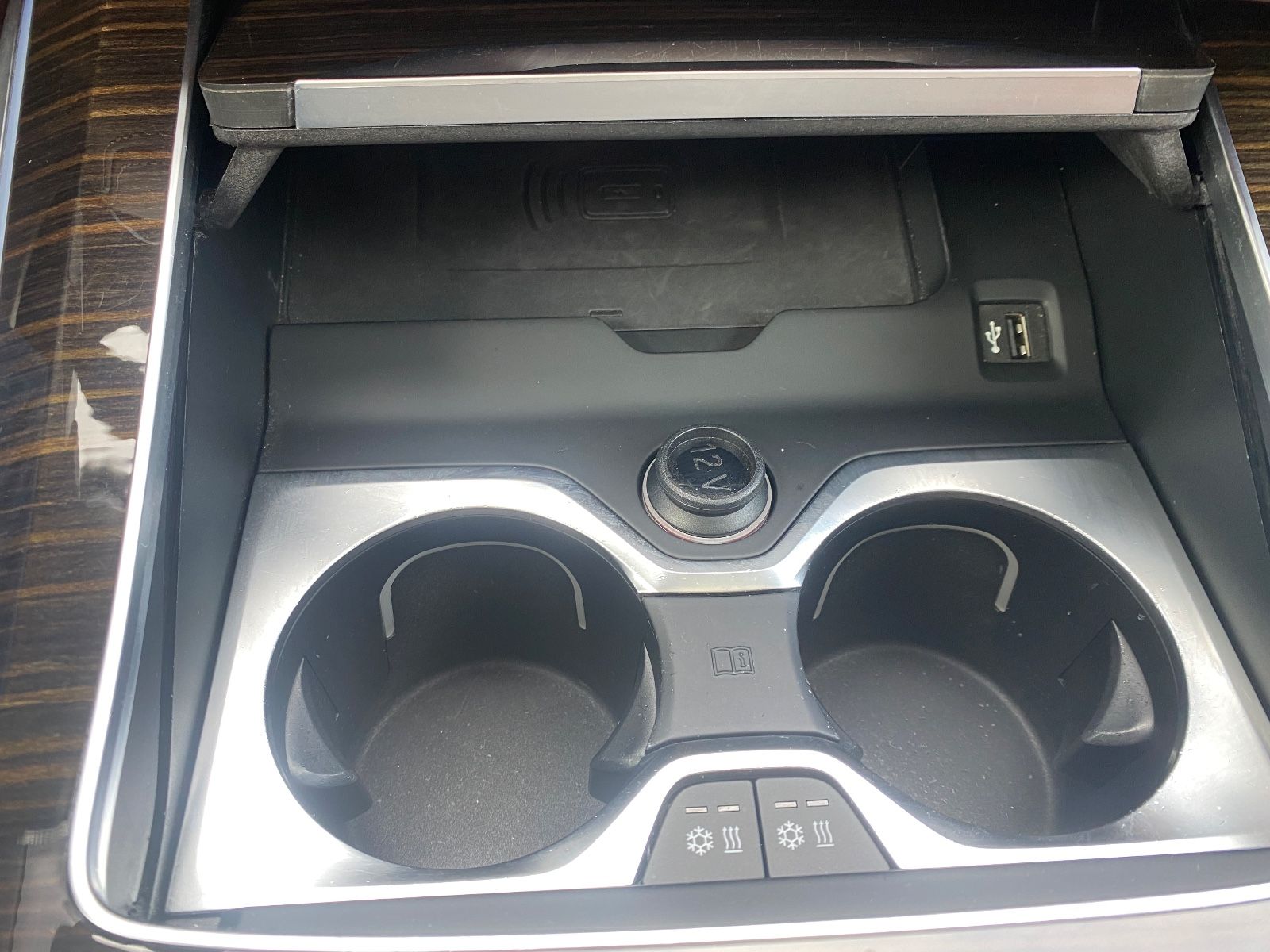 Fahrzeugabbildung BMW X5 xDrive 45 e M Sport/Laser/HeadUp/Pano/360°Kam