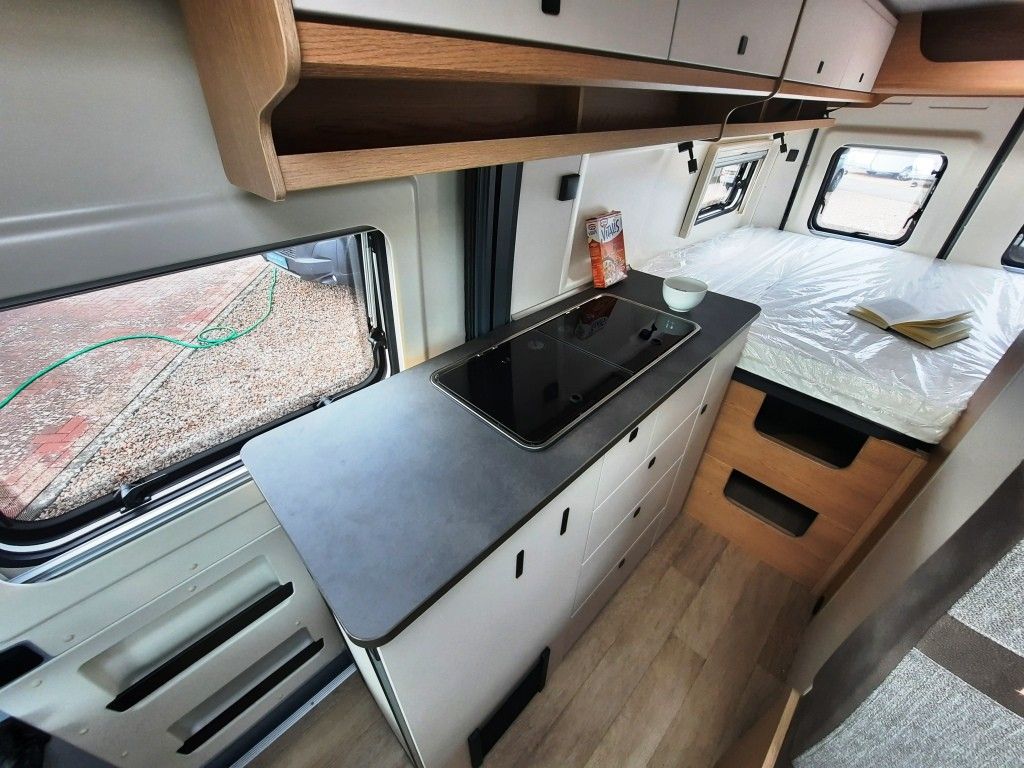 Fahrzeug Übersicht 14 Fahrzeugabbildung Hobby ONTOUR Van 600 FT Tageszulassung 11.045€ sparen