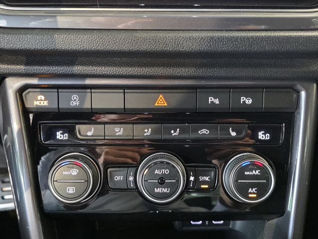 T-Roc Sport 1.5 TSI DSG*AHK*LED*Blind-Spot*
