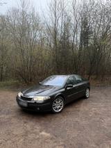 Renault Laguna 2 - Renault Laguna mit Benzin-Antrieb: Sportwagen