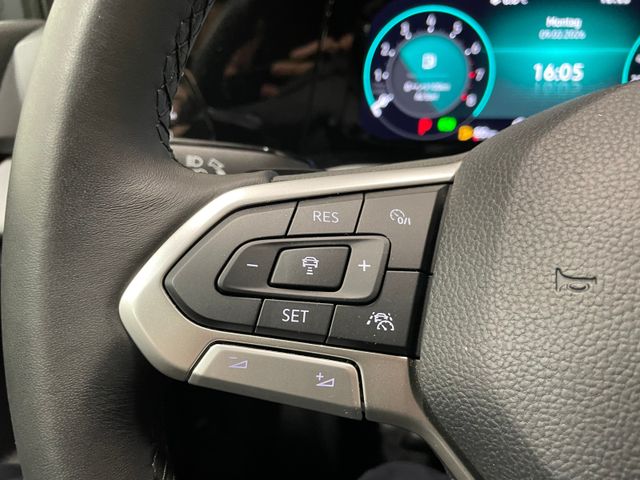Golf VIII Life 1.0 eTSI DSG RFK NAVI ACC SHZ