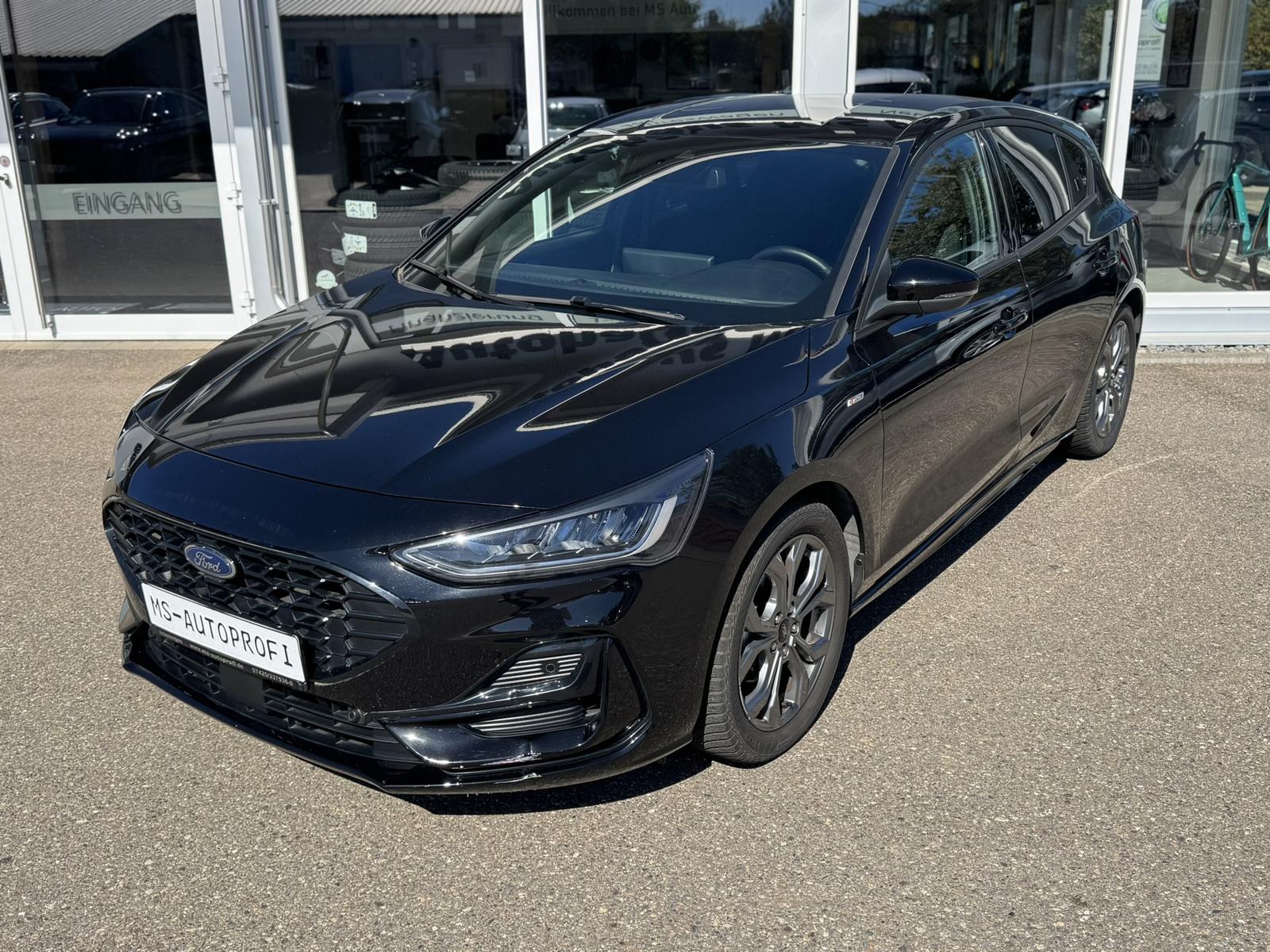 Ford Focus ST-Line Privacy Glass Fahrassist.-Systeme 