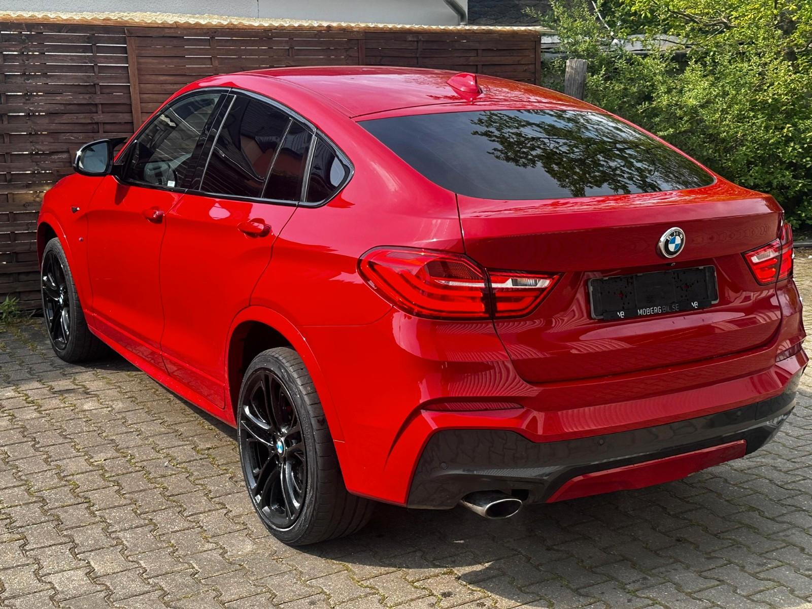 BMW X4 xDrive20i M Sport 184 ch BVA 4x4 / Cuir / Caméra de recul / Bi-Xénon / Attelage pivotant