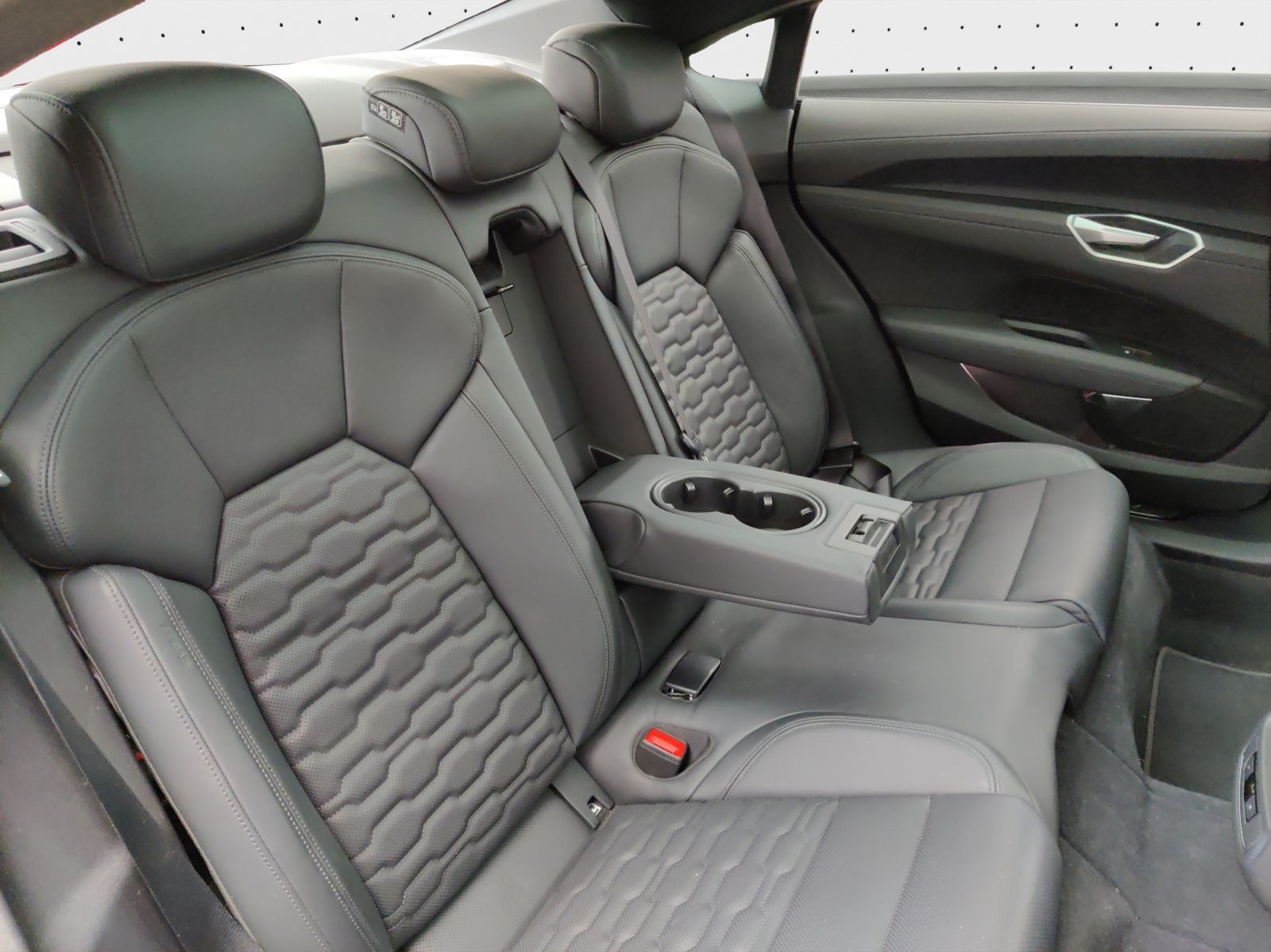 Audi RS e-tron GT - Bild 16