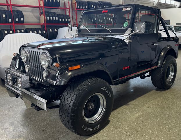 Jeep CJ 7 Laredo AMC 5,7l V8