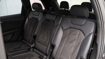 Audi Q7 - 9