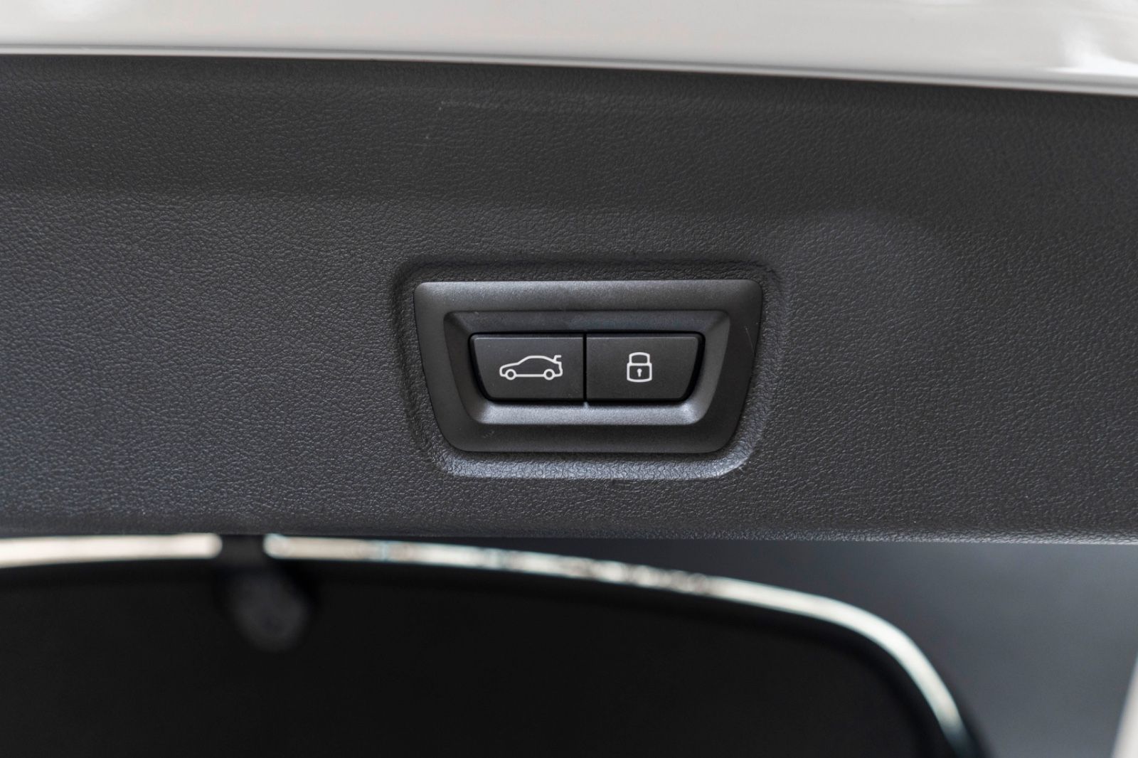 Fahrzeugabbildung BMW i4 M50 GC H&K LASERLICHT KAM CARPLAY ACC M+S