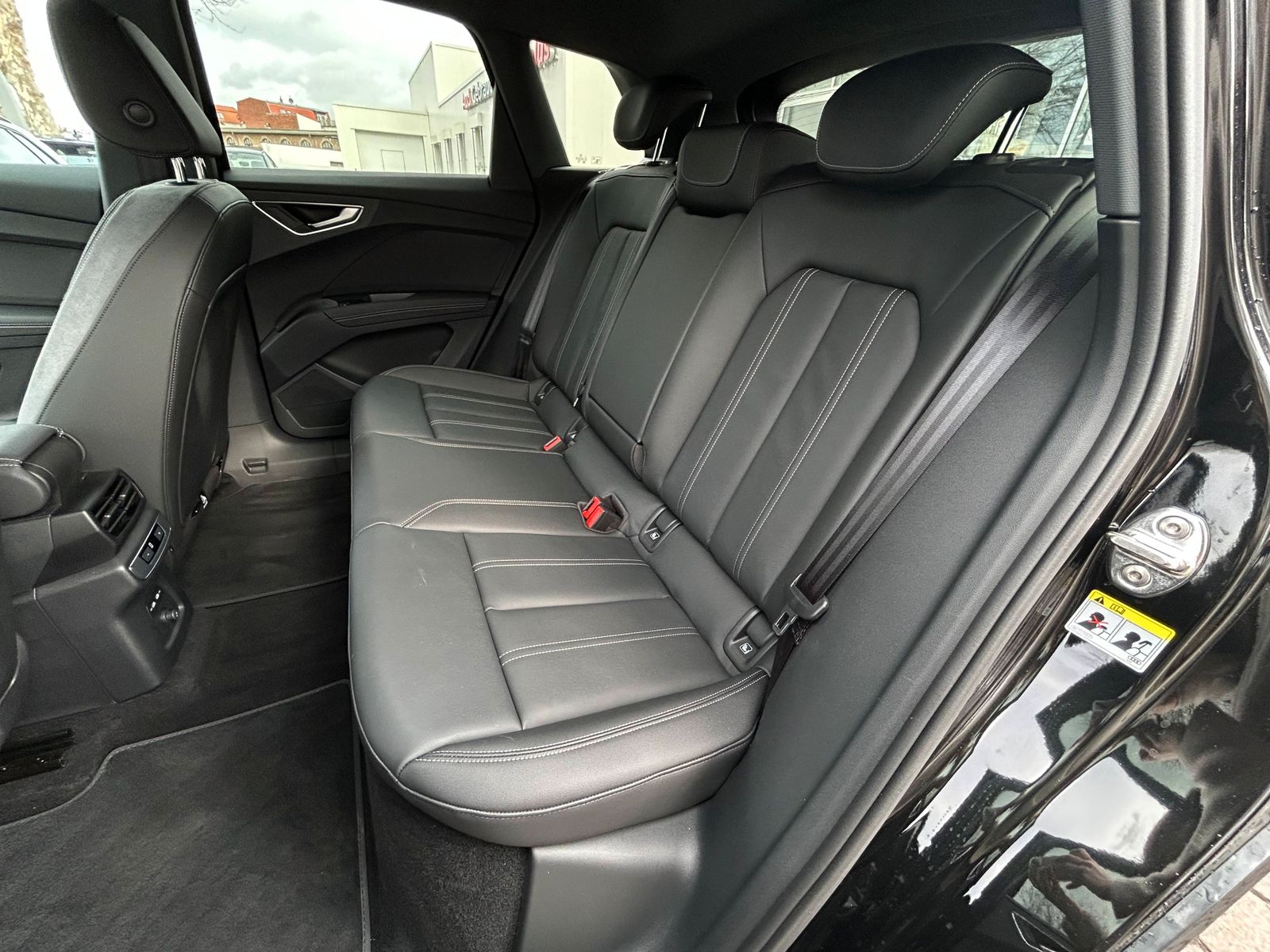 Audi Q4 e-tron - Bild 9