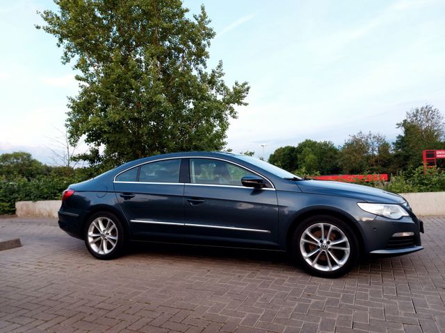 Volkswagen Passat CC 2.0 TDI DSG -