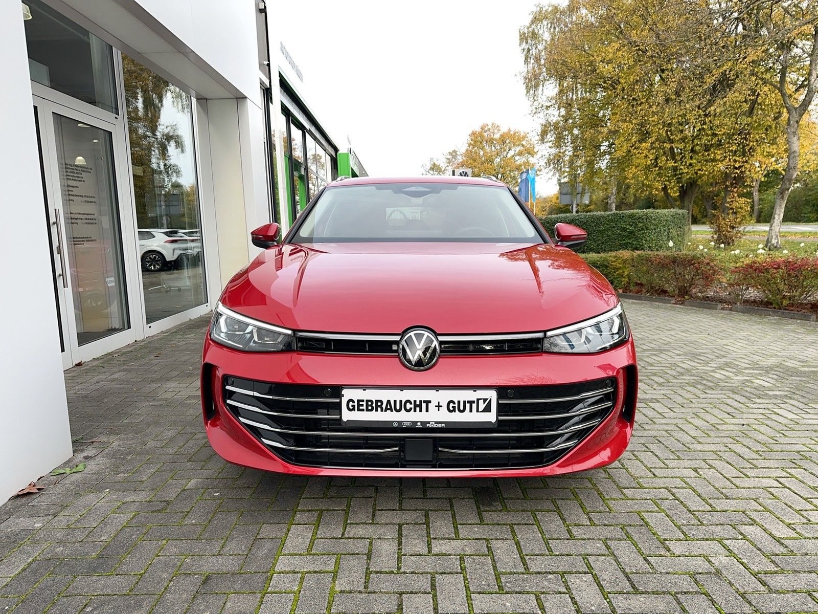 Volkswagen Passat Variant 2.0 TDI Elegance Navi Pano StaHz foto 6