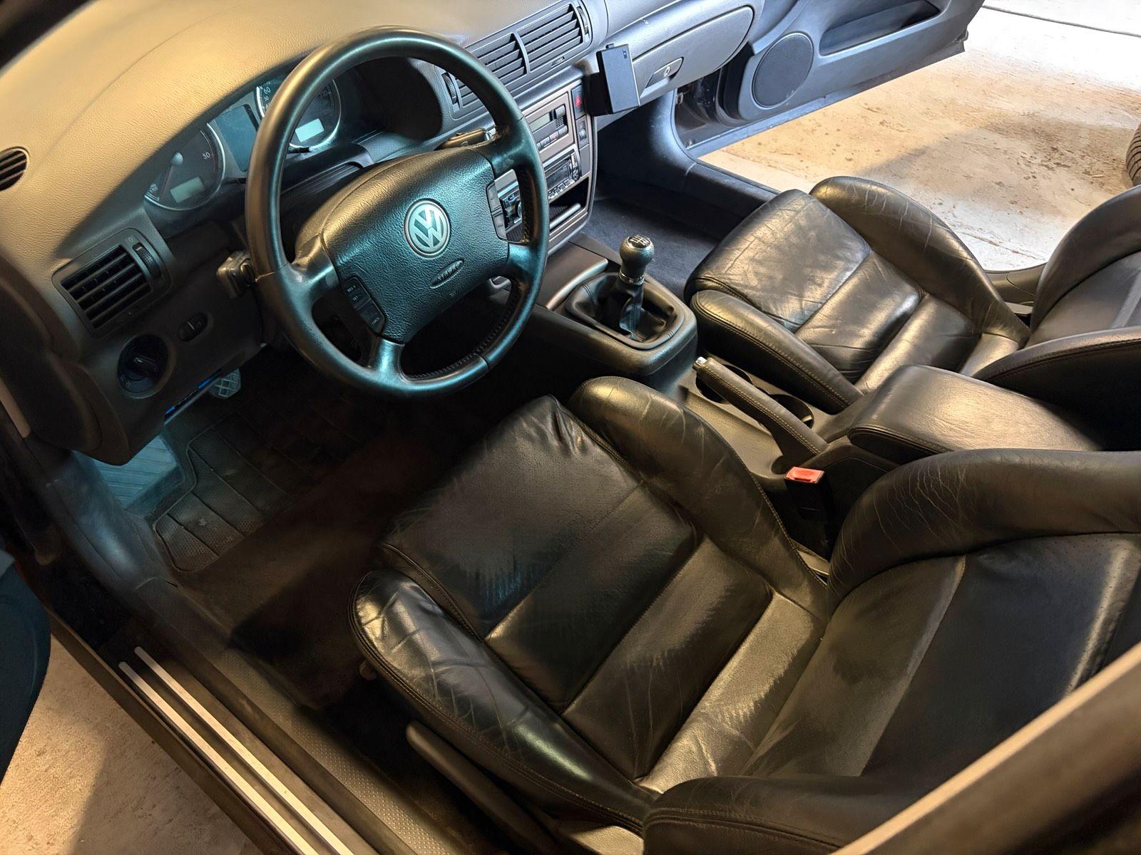 Volkswagen Passat 2004 — photo 9