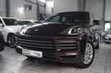 Porsche Cayenne 3.0 *Leder*AHK*PDC*SH*NAVI* - Porsche Cayenne: Braun