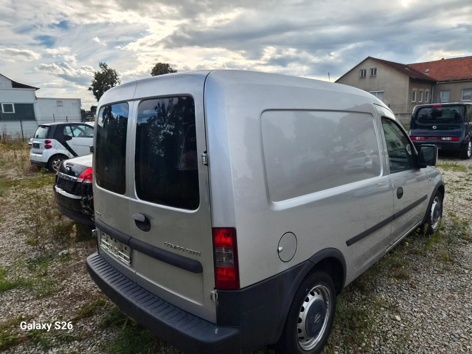 Opel Combo 2012 — photo 6