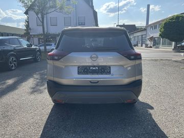 Nissan X-Trail - 4