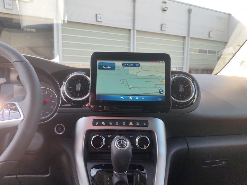 Mercedes-Benz T 180 Edition lang XL 7-Sitze+Navi+Kam+LED+7G+AH