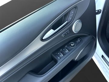 Alfa Romeo Stelvio 2.0 Turbo 16V Veloce Q4 KAMERA, KEYLESS