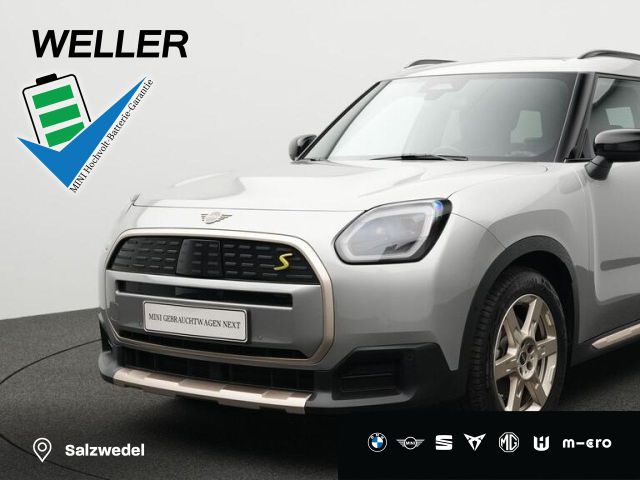 MINI Countryman SE ALL4 Favoured Trim Pano HUD
