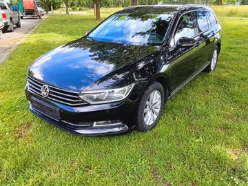 Volkswagen Passat Variant - 1