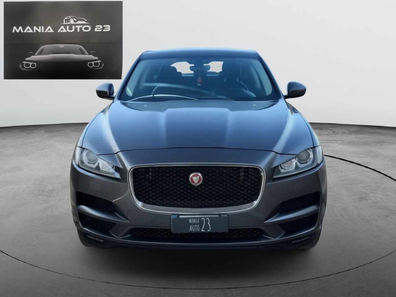 Jaguar F-Pace 2.0 180 CV AWD R-DYNAMIC*UNIPRO*PE imagem 2