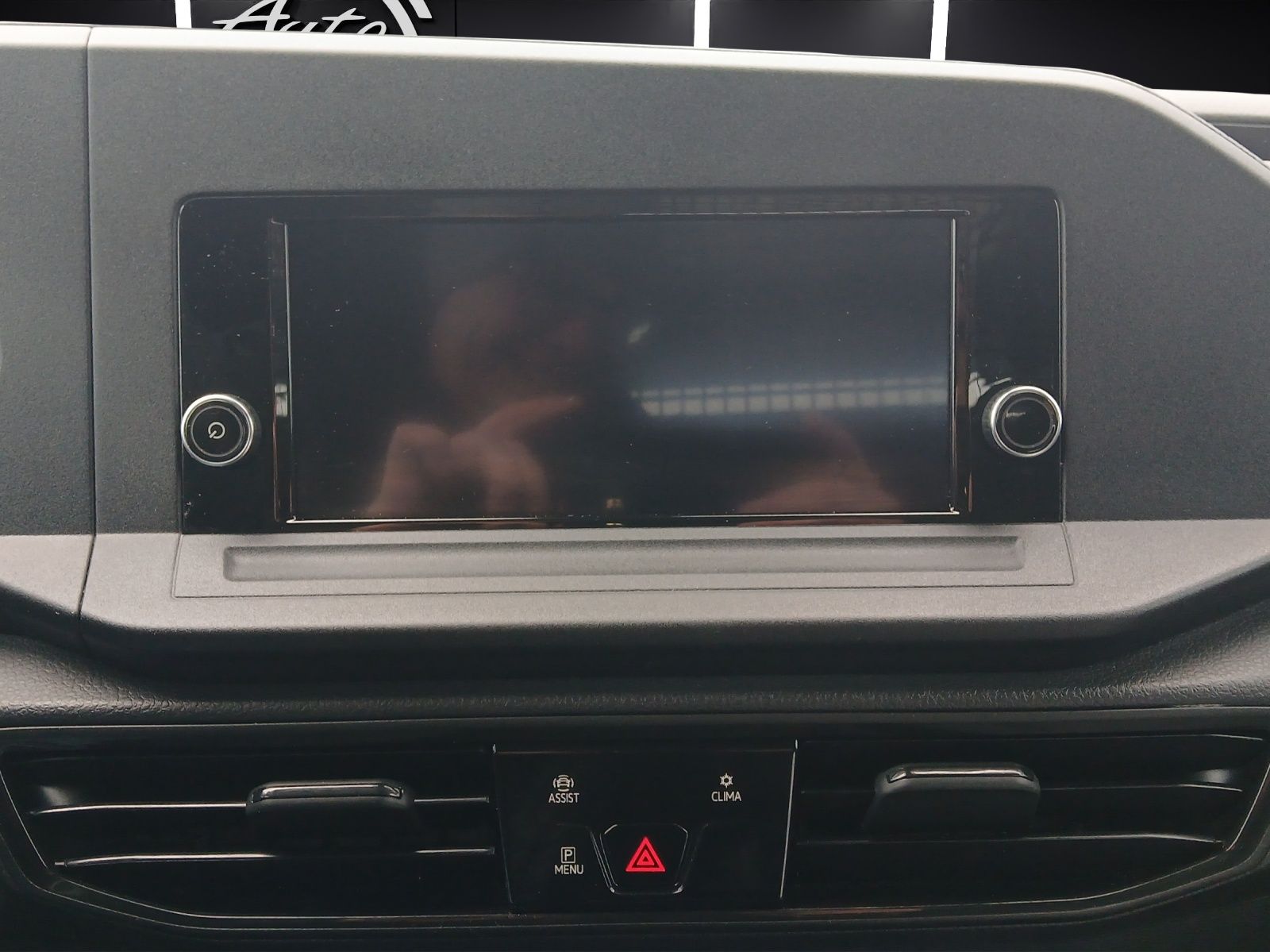 Fahrzeugabbildung Volkswagen Caddy Kasten TSI Basis AHK Klima RFK SH