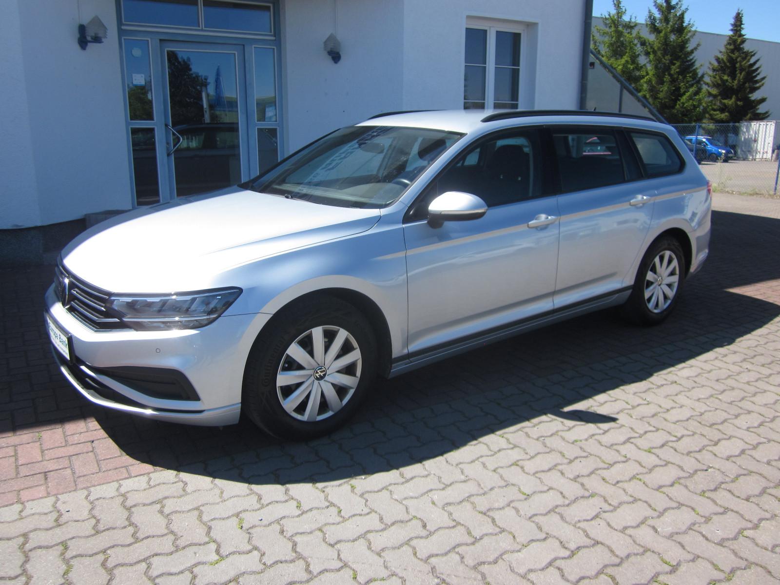 Volkswagen Passat+AHK+KAMERA+SHZ+NAVI+8xBEREIFT+2xPDC