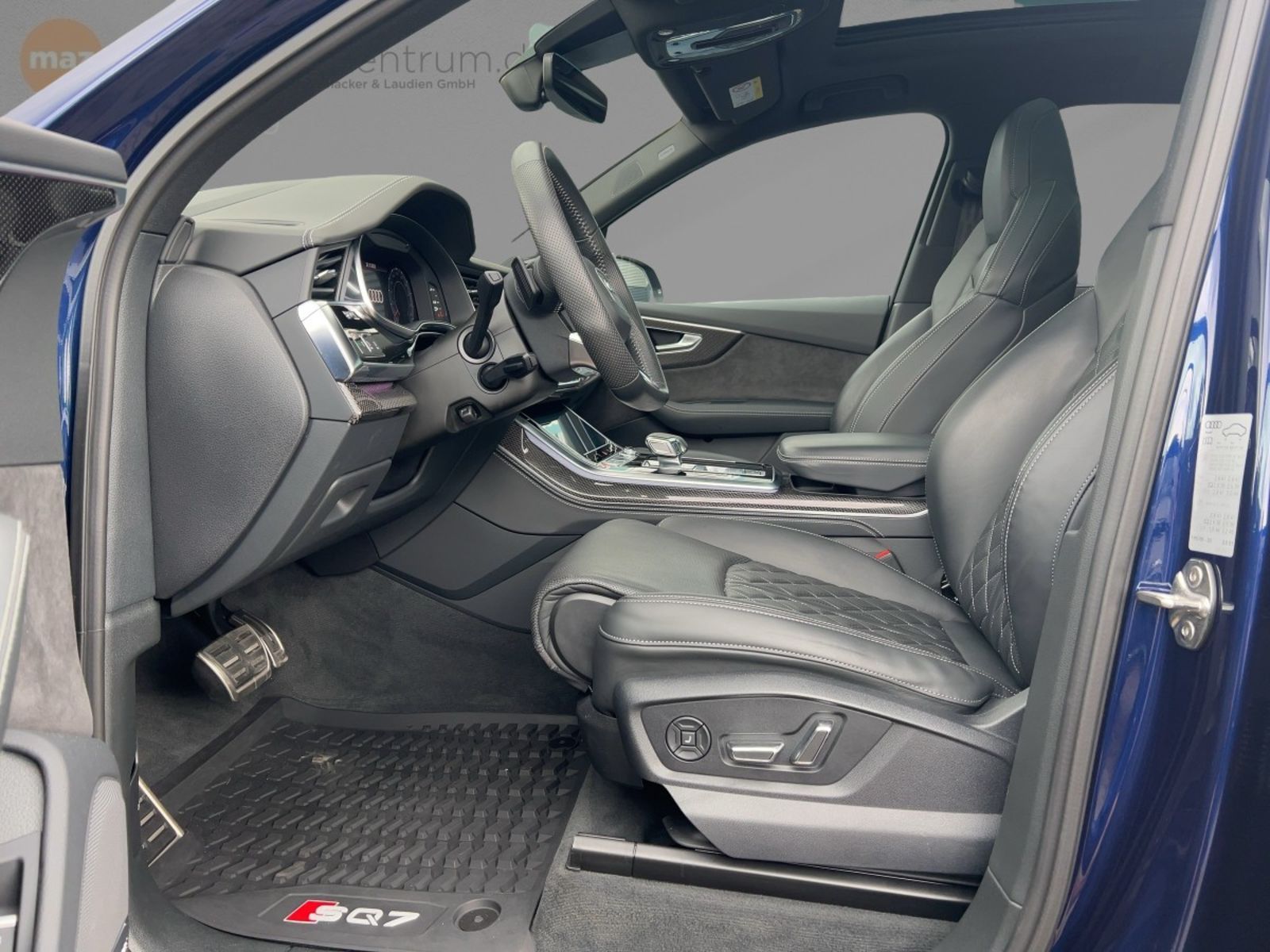 Fahrzeugabbildung Audi SQ7 4.0 TDI quattro Alu HDMatrix-LED 7-Sitzer AH