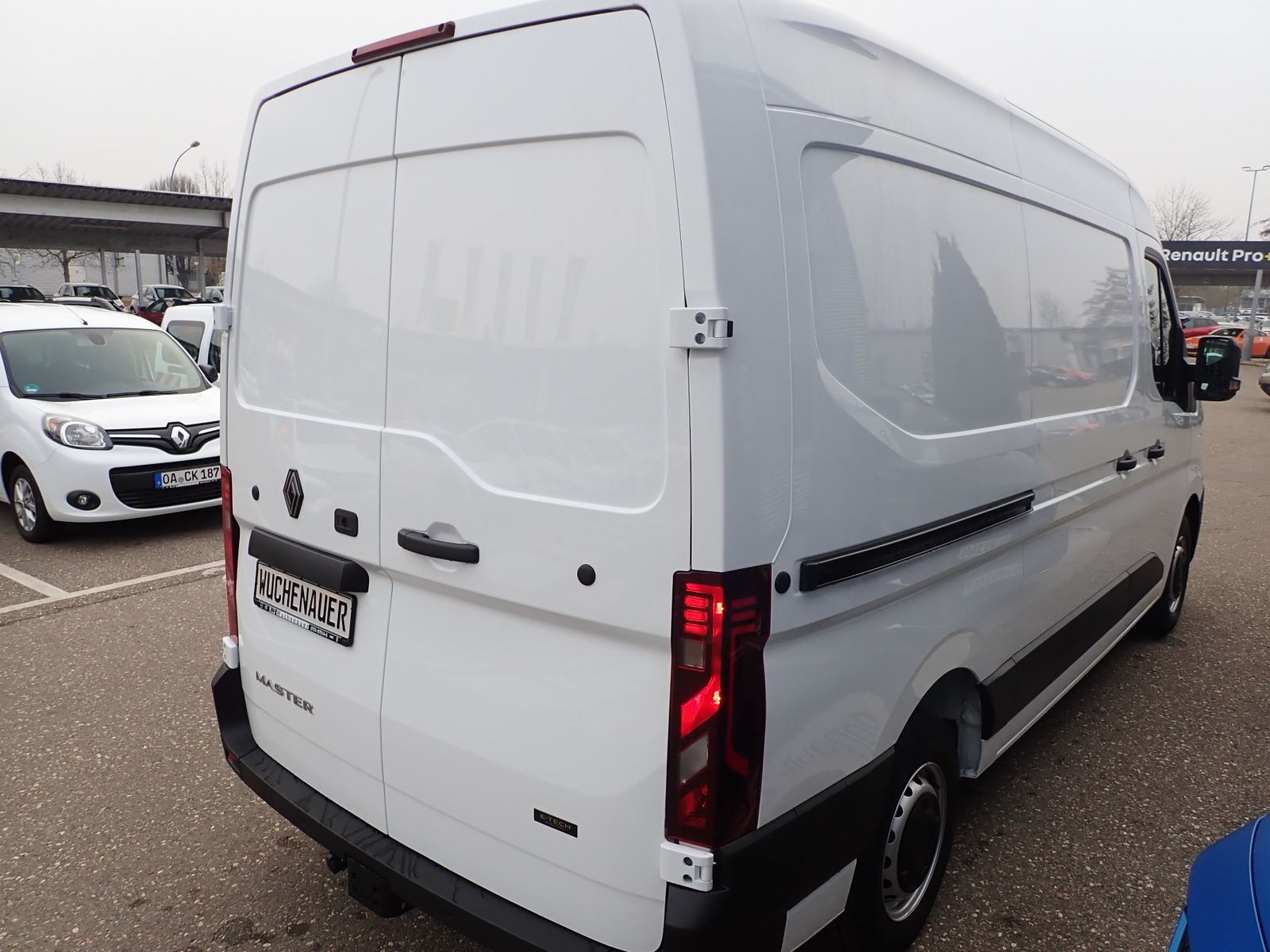 Fahrzeugabbildung Renault Master Kastenwagen E-Tech FWD Kasten advance L2H