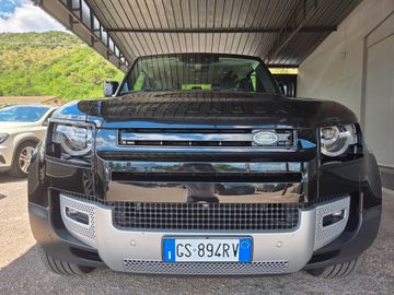 Land-Rover Defender - 2