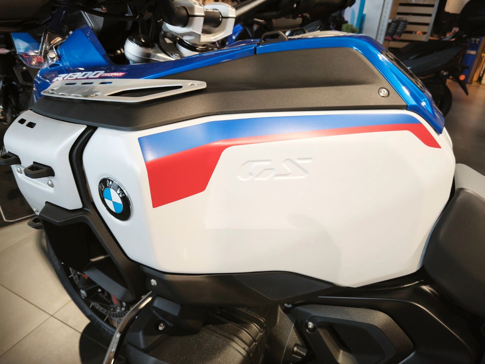 Fahrzeugabbildung BMW R 1300 GS Adventure ASA