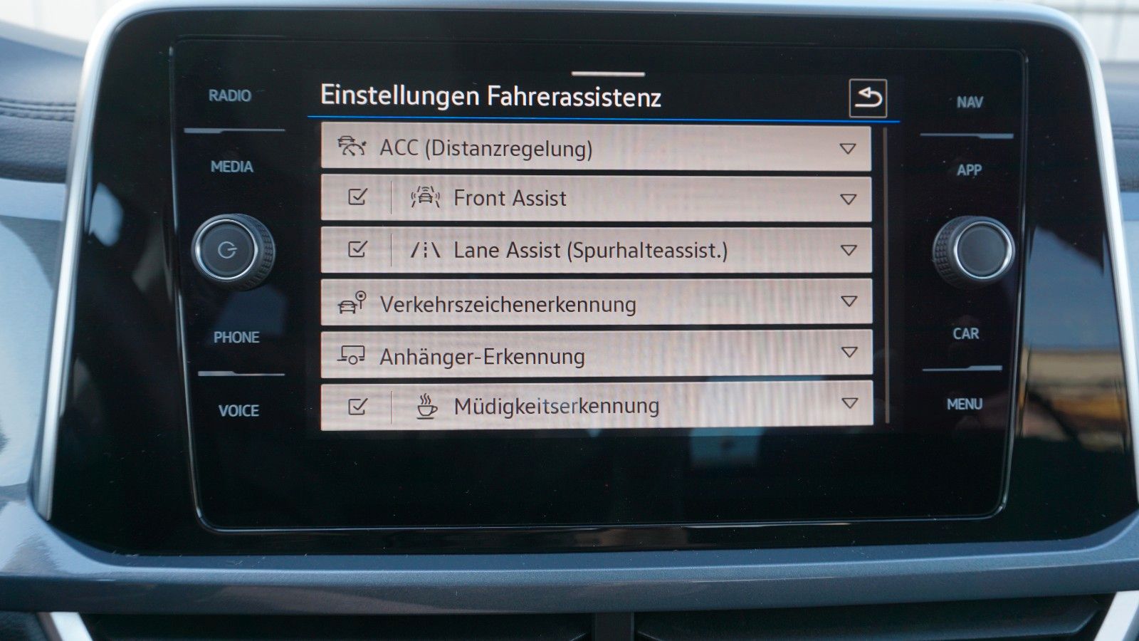 Fahrzeugabbildung Volkswagen T-Roc Style, Kamera, Navi, AHK, LED, IQ.Drive+WR