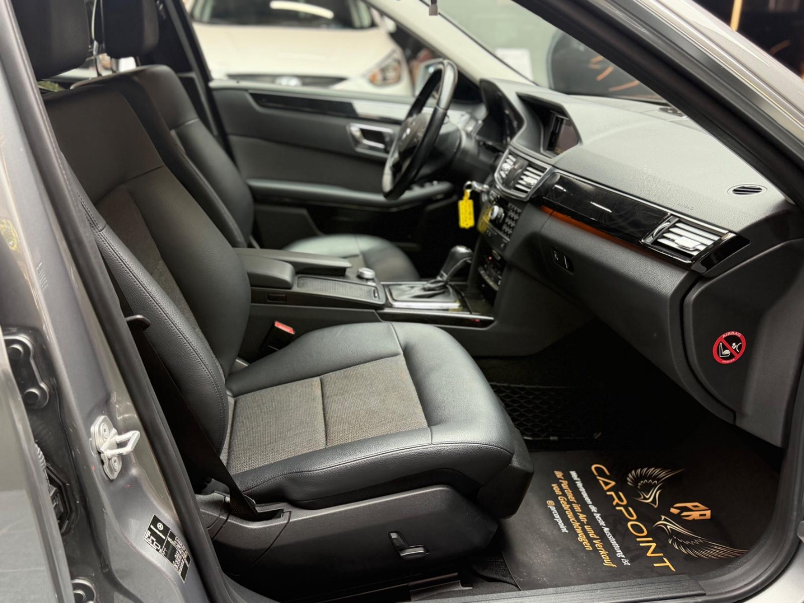 Mercedes-Benz E 200 E T-Modell  BlueEfficiency/LED/T-Leder/BT