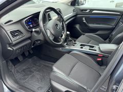 Fahrzeugabbildung Megane Grandt Intens 1.5 BLUE dCi Winter Paket+A