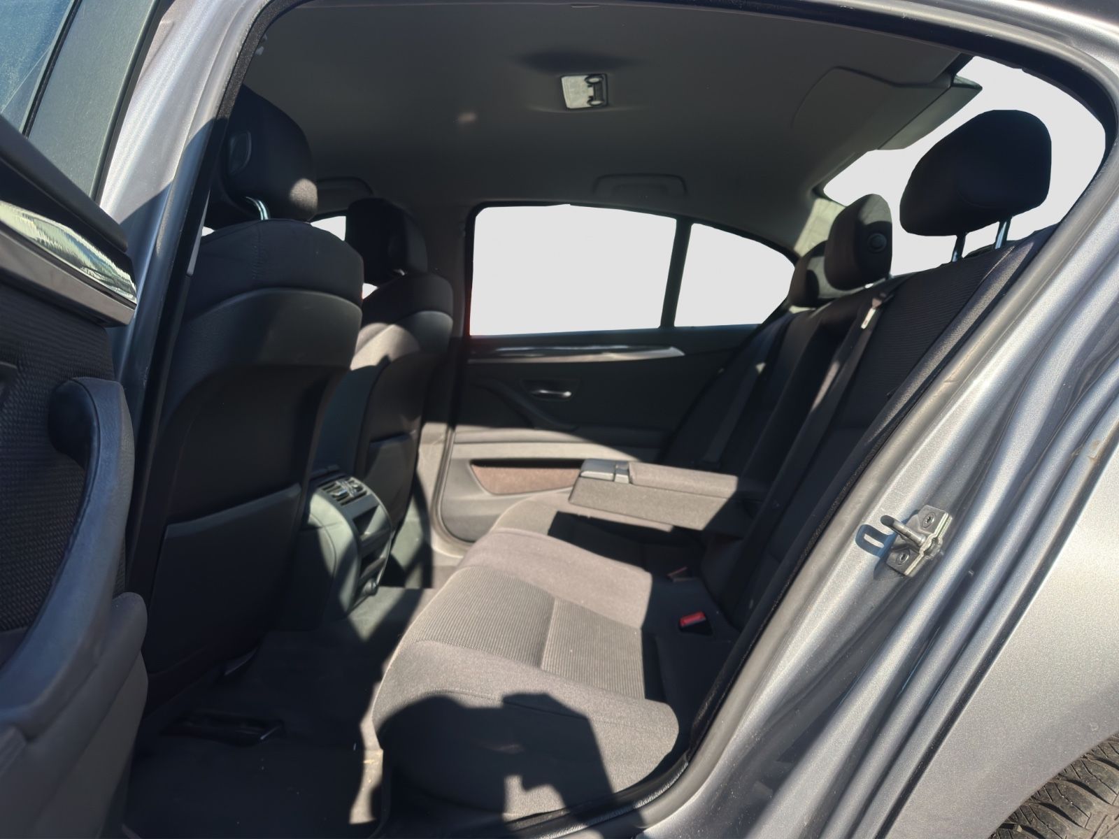 Fahrzeugabbildung BMW 520 i/MOTORSCHADEN/Navi/Klima/