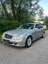 Mercedes-Benz Mercedes E-240 Elegance 177PS limousine - gebrauchte Mercedes-Benz E 240 aus dem Jahr 2002