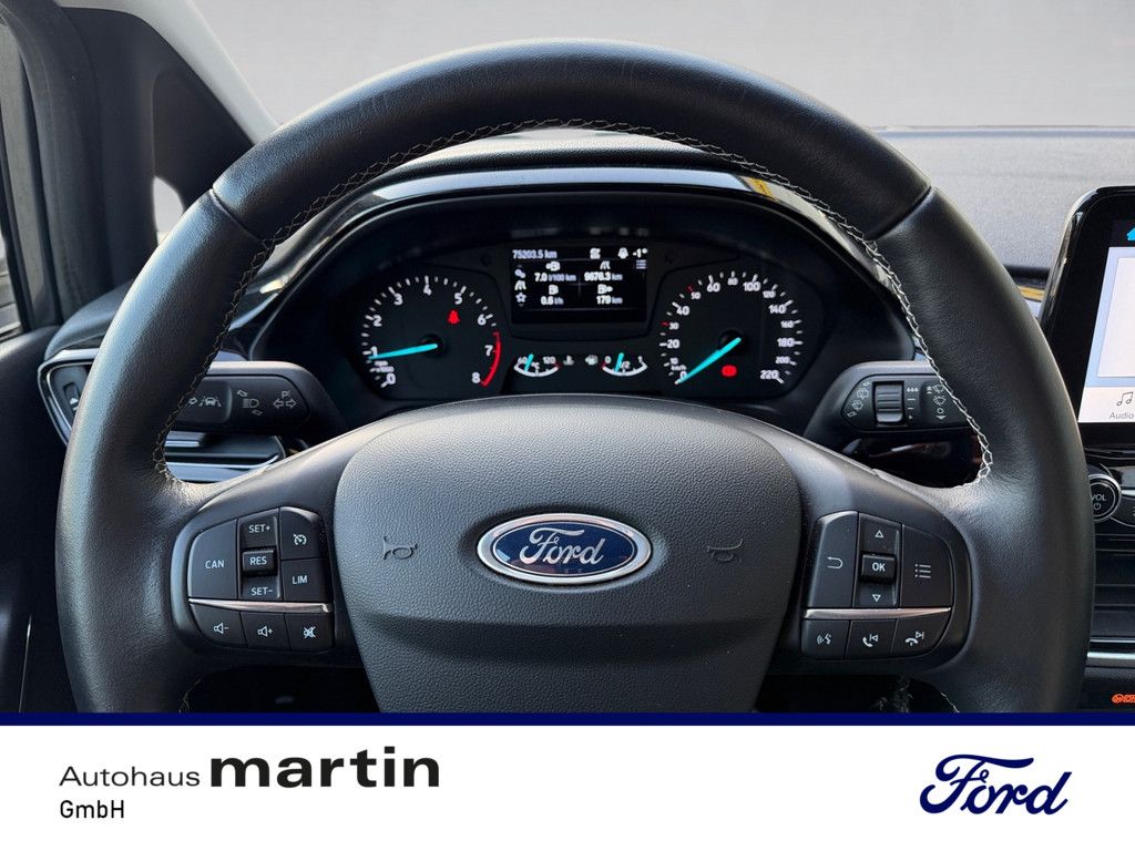 Fahrzeugabbildung Ford Fiesta 1.0 Titanium KLIMA KURVENLICHT SYNC SHZ