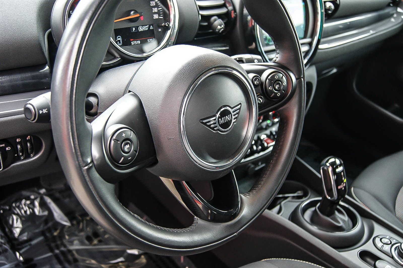 Fahrzeugabbildung MINI Cooper D Clubman Aut. PEPPER CARPLAY KAMERA LED