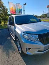 Toyota Land Cruiser 2.8 D-4D Automatik - Kamera, Navi - Toyota Land Cruiser mit Diesel-Antrieb: Geländewagen, 4.2