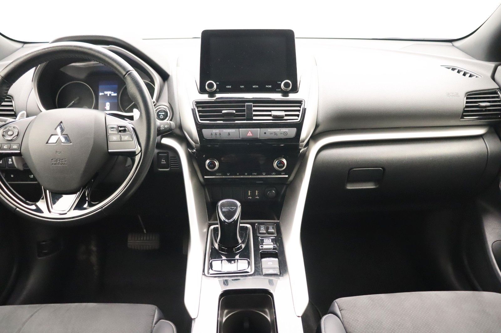 Fahrzeugabbildung Mitsubishi Eclipse Cross 2.4 PHEV Plus