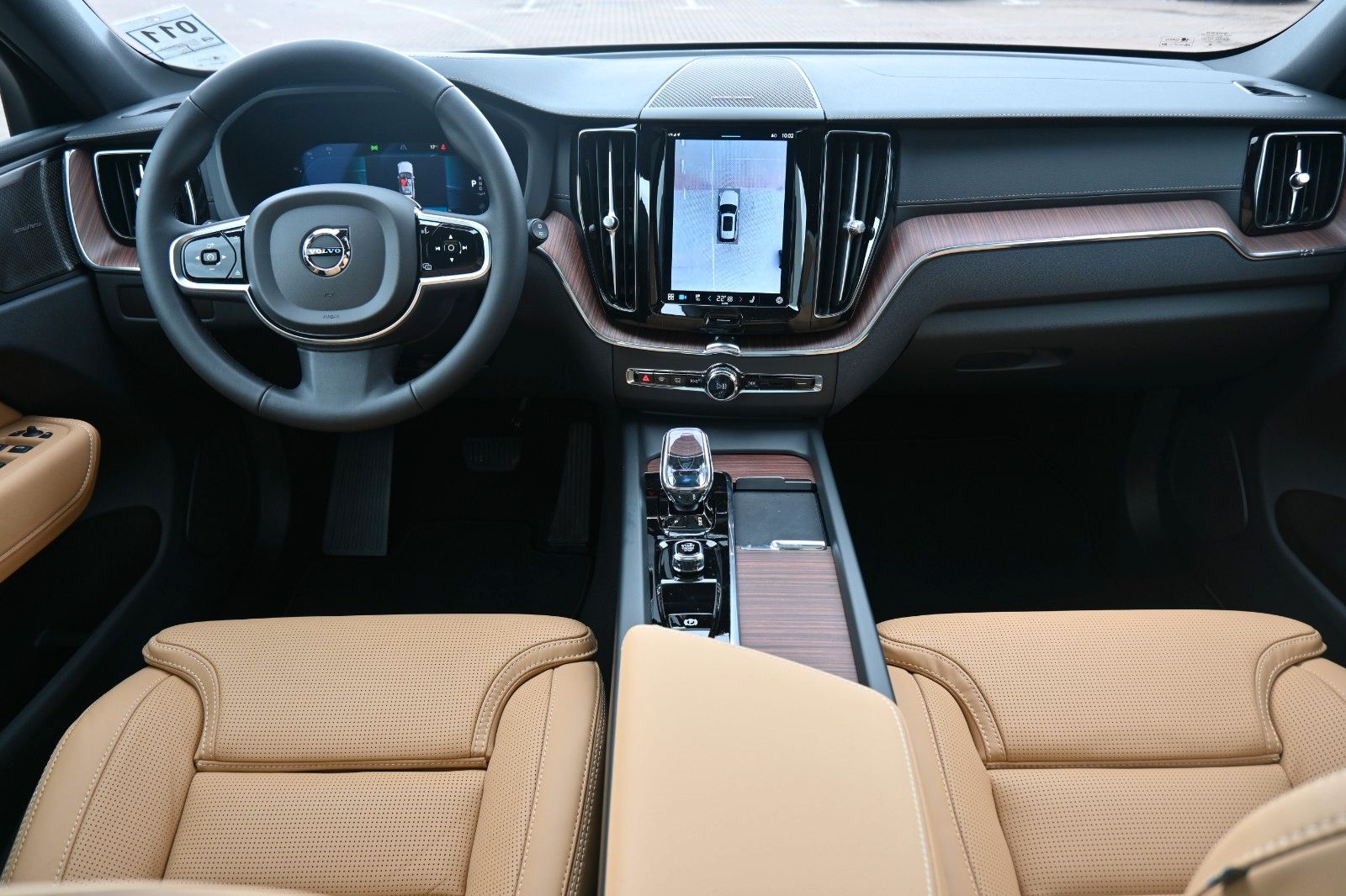 Fahrzeugabbildung Volvo XC60 B4 D AWD Ultimate Dark*STDHZG*360°*LUFT*ACC