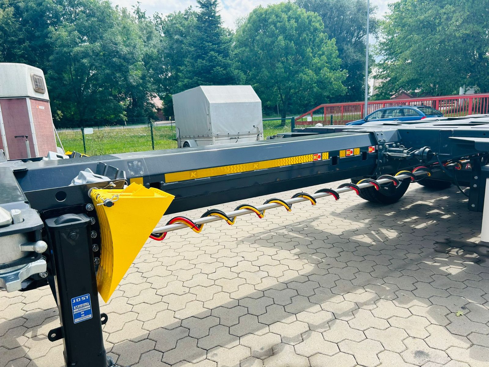 Fahrzeugabbildung Kässbohrer K.SHG Multi Containerchassis ausziehbar